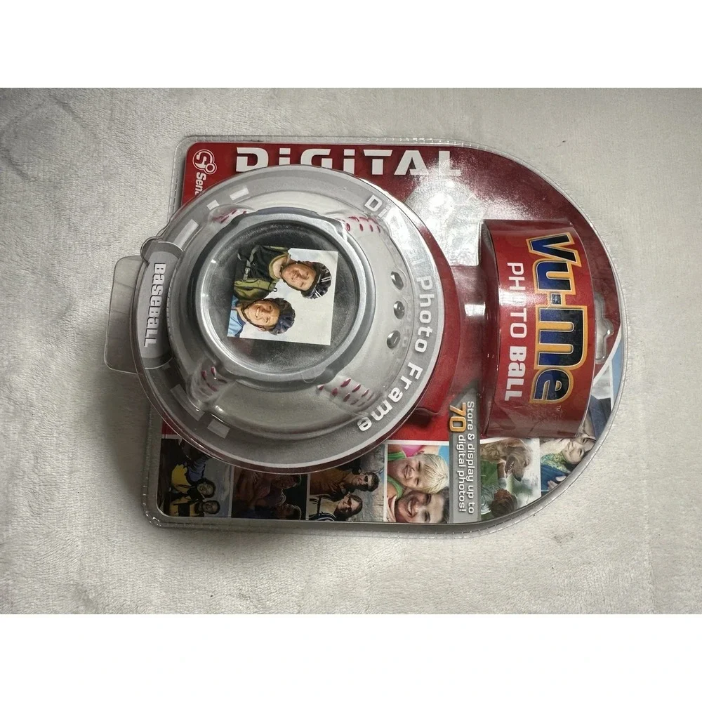 Senario Vu-Me Photo Ball LCD Digital Photo Frame Baseball 1.5